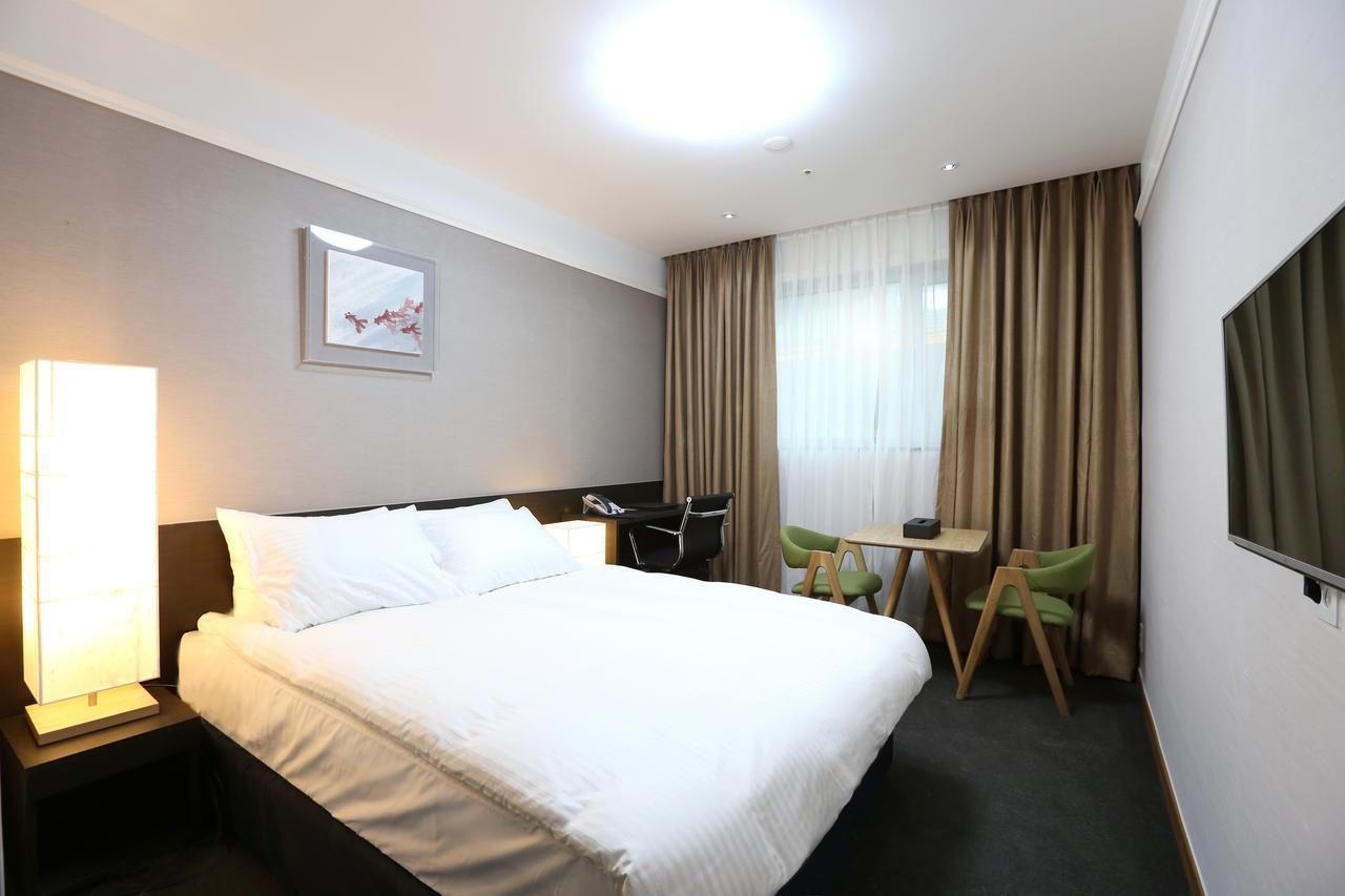 Benikea Premier Hotel Dongdaemun Seoul Exteriör bild